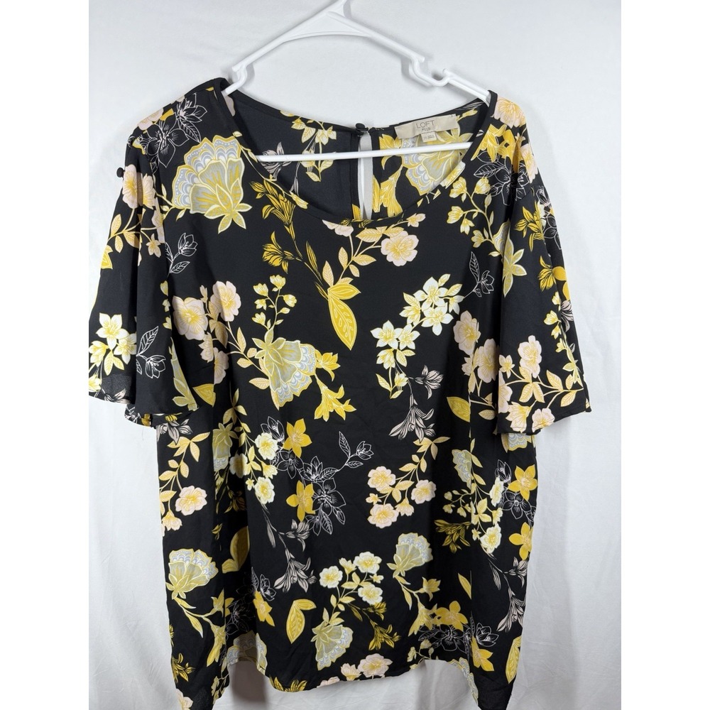 LOFT Plus Blouse Size 20 Black Yellow Floral Flutter Sleeve Button Detail Top XL